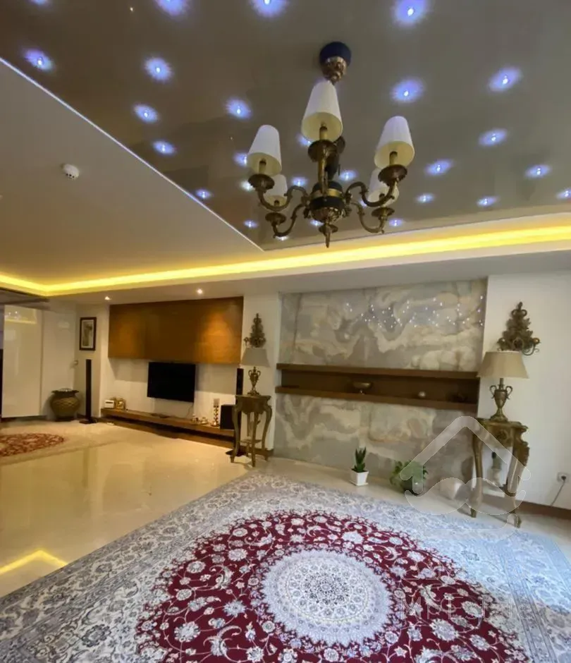 آپارتمان 102متری تک واحدی ارغوانیه