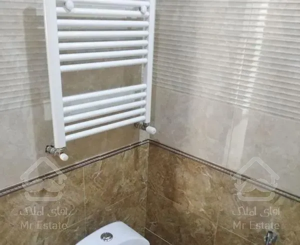 65متر/6سال/موقعیت اداری/حوالی فلکه2صادقیه و کاشانی