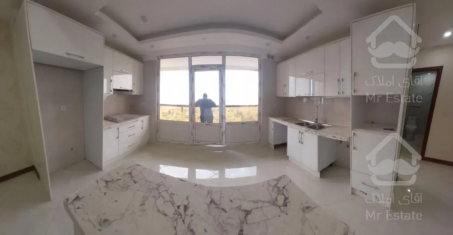 ۱۱۰ متر پونک(سیمون بولیوار) کلید نخورده ویو ابدی