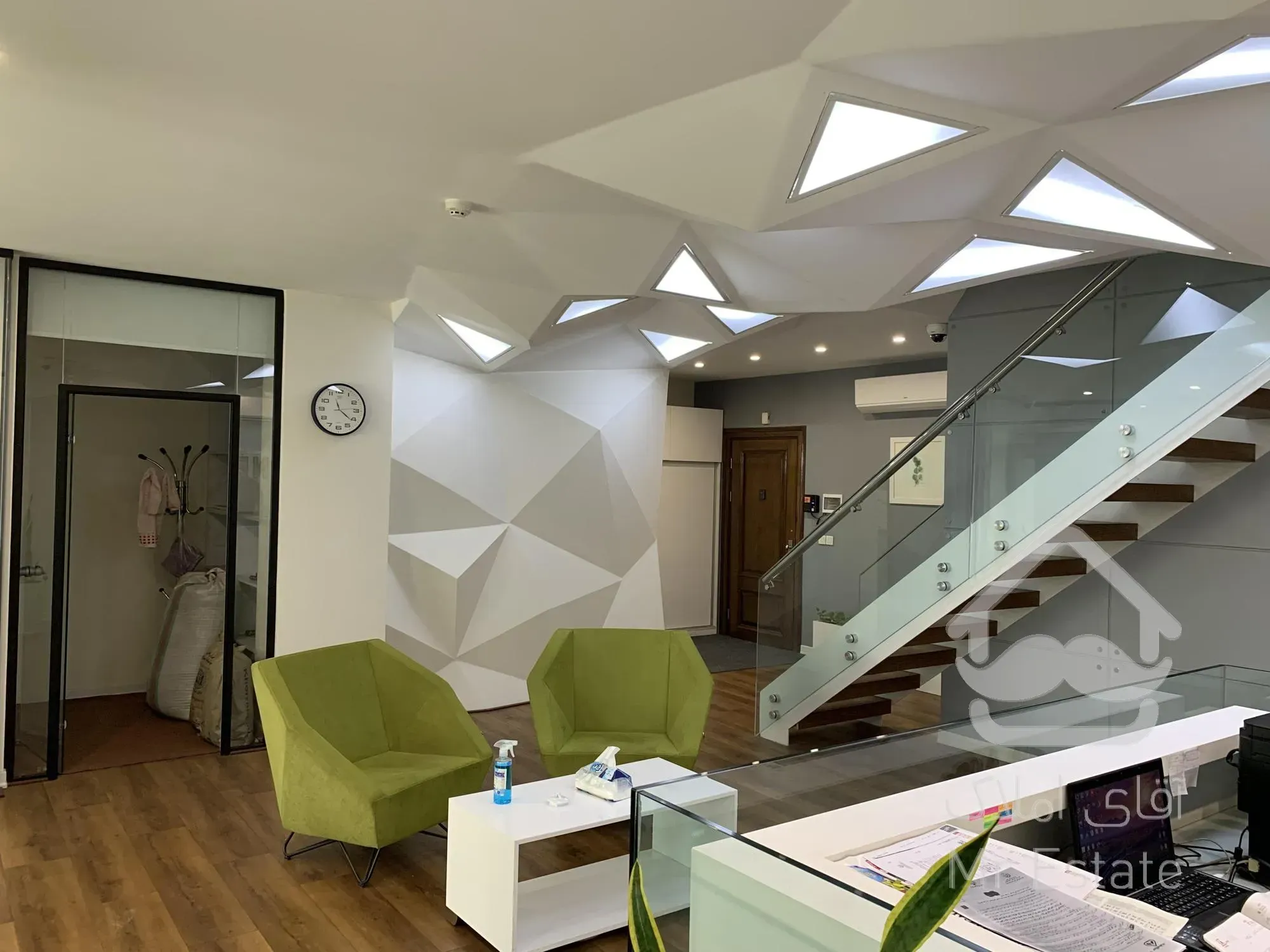 آپارتمان ۳۰۰ متری سند اداری اشرفی اصفهانی