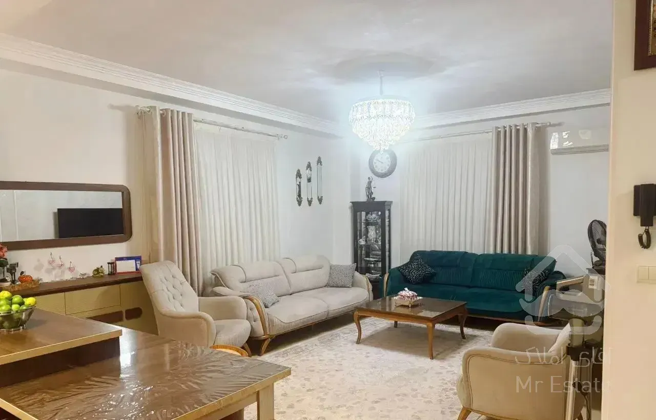 آپارتمان ۸۰ متر/پارکینگ اختصاصی/آسانسور/معلم گوهری