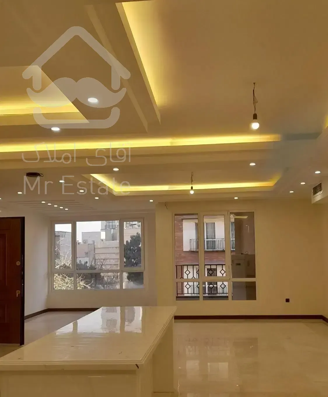 فناخسرو ۱۸۵ متر نوساز کلید نخورده / ۲ پارکینگ