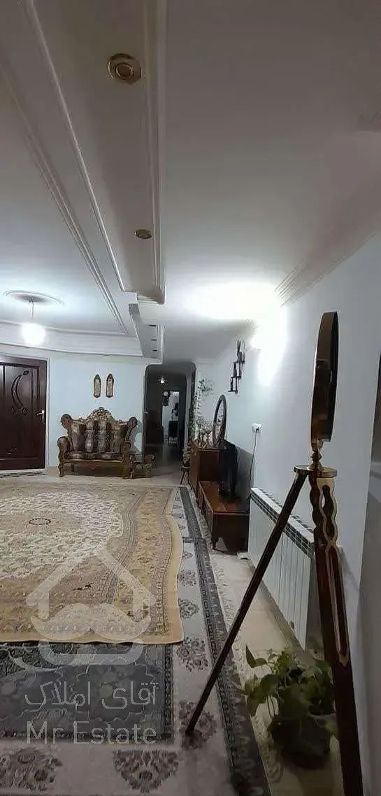 ۹۰ متر آپارتمان ۲ خوابه رو به روی دانشگاه آزاد