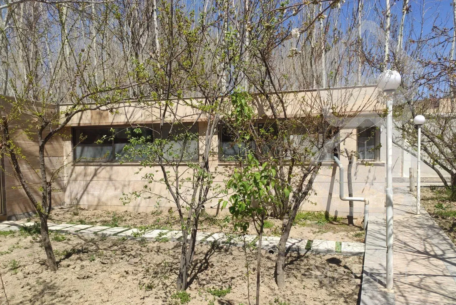 اجاره ویلا  باغبهادران.باغبادران باغ بهادران