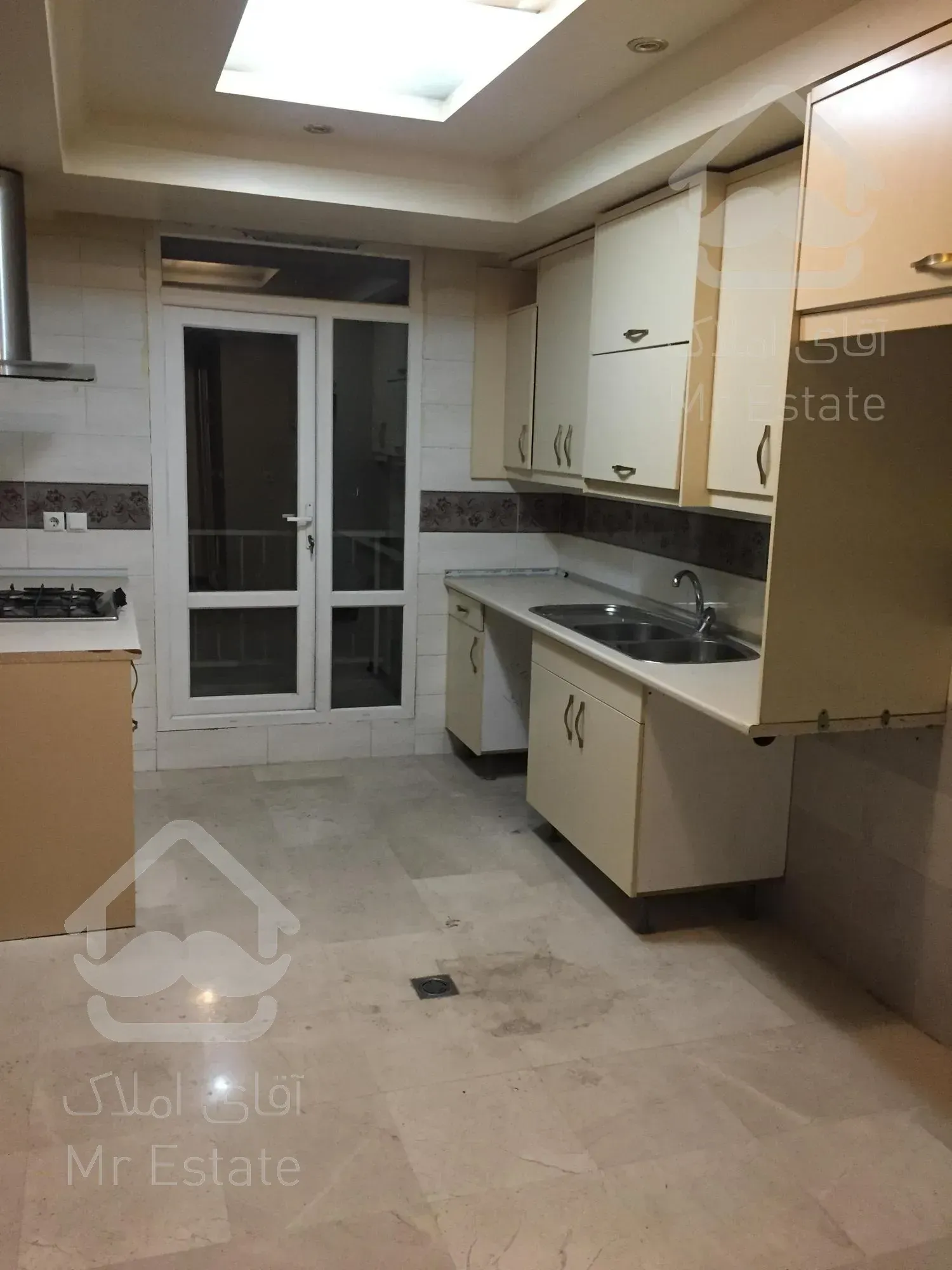 ۱۰۰متری ۲خواب