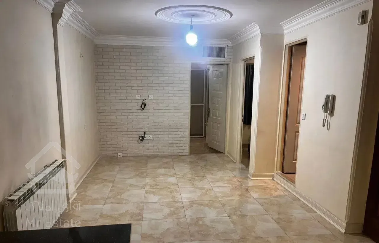 ۵۹ متر * ۲خوابه * طبقه اول