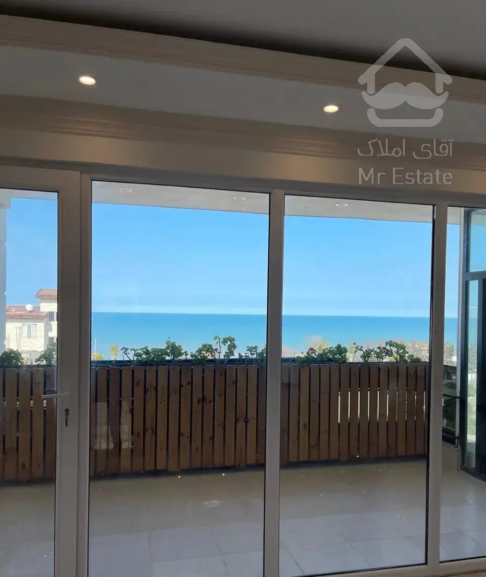 فروش آپارتمان ۲۲۵متری با دید دریا و استخر نوشهر