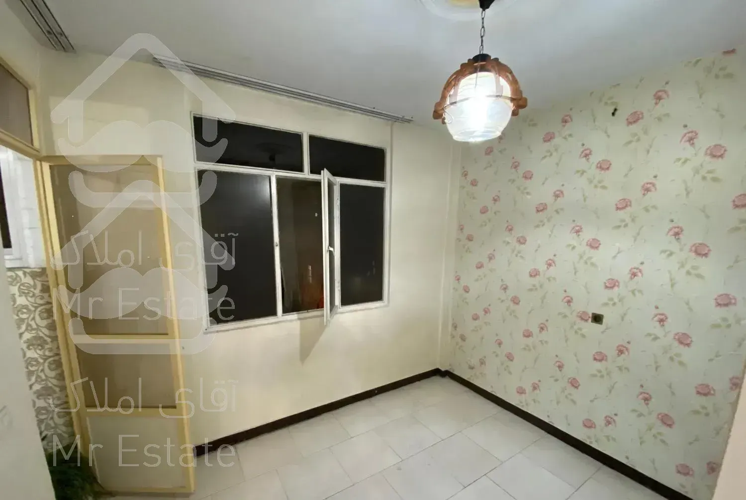 اپارتمان ۴۵ متری تک خواب / رضایی تاجری