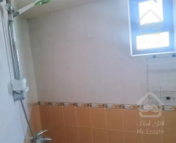 آپارتمان ۸۵ متری 1خوابه تمیز