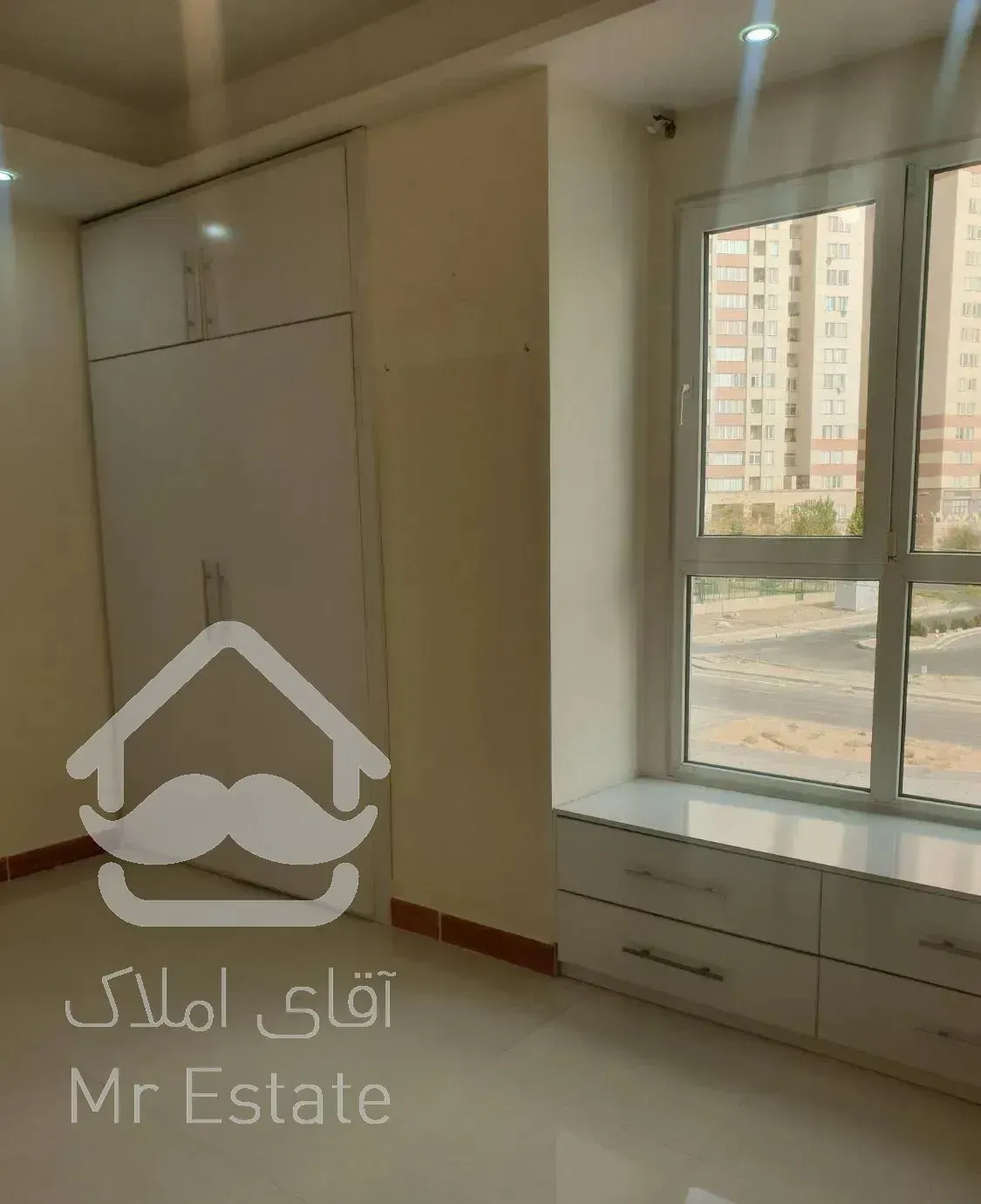 ۷۵ متر دوخواب ویوابدی ورداوردسنددار