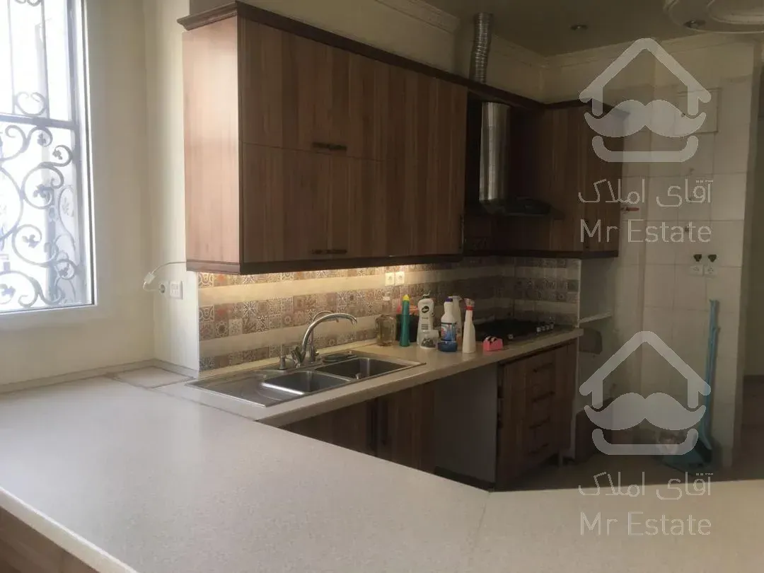 اجاره و رهن آپارتمان زعفرانیه 150  متر لاکچری