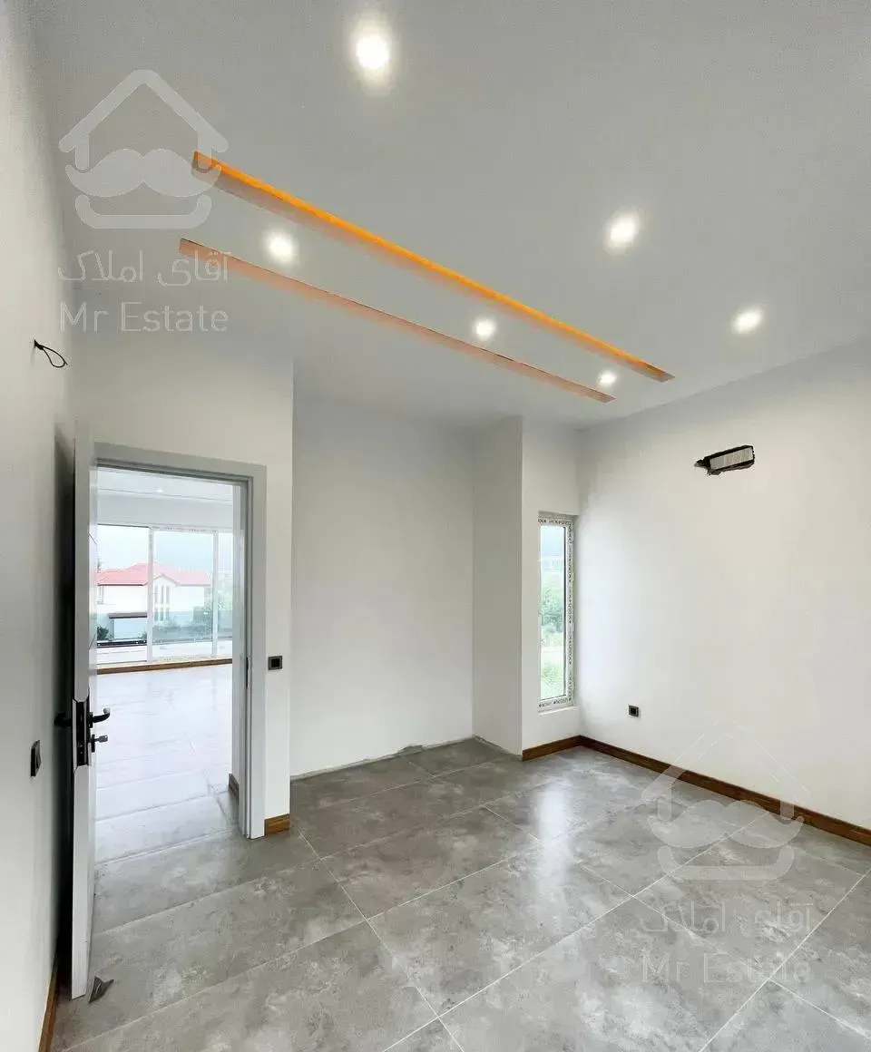 ویلا  / لوکیشن برند / شهرکی / استخر دار