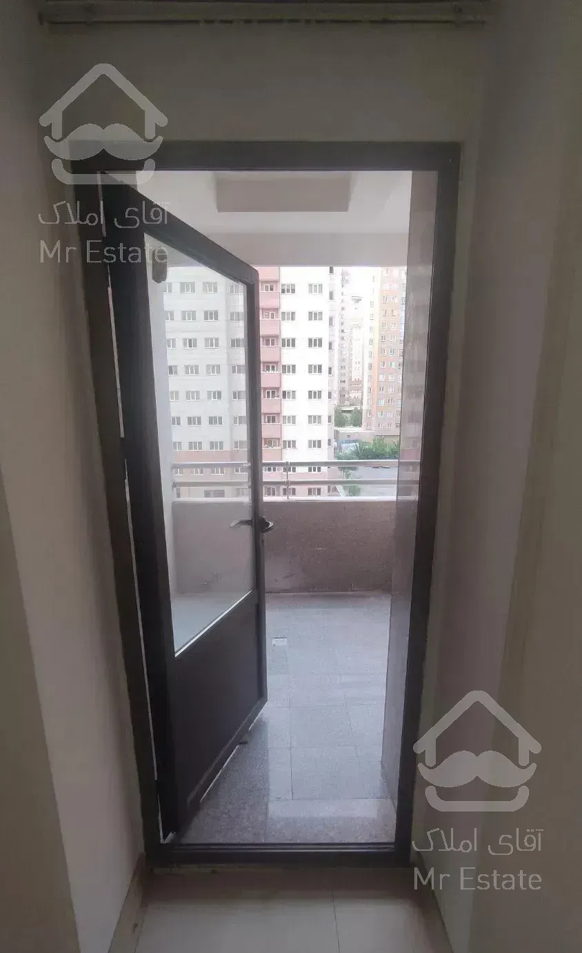 خوش نقشه / بازسازی شده / چند قدمی دریاچه