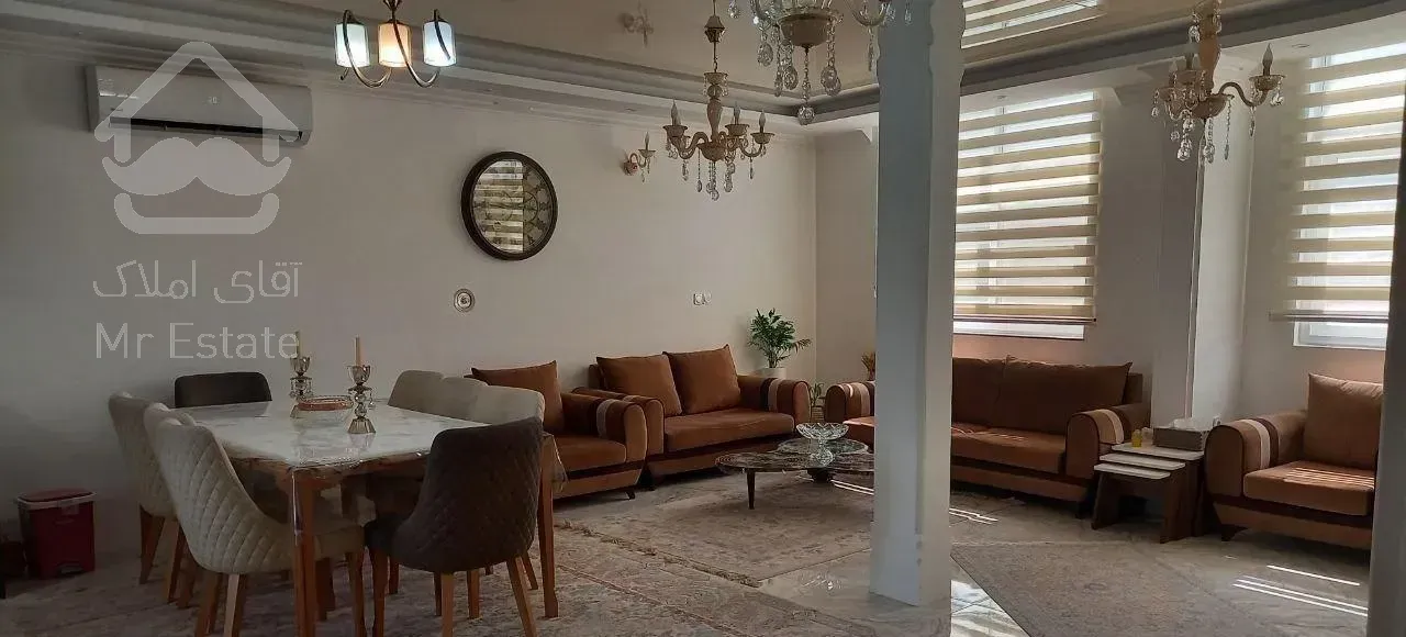 خانه ویلایی دو واحده دو طبقه با هم