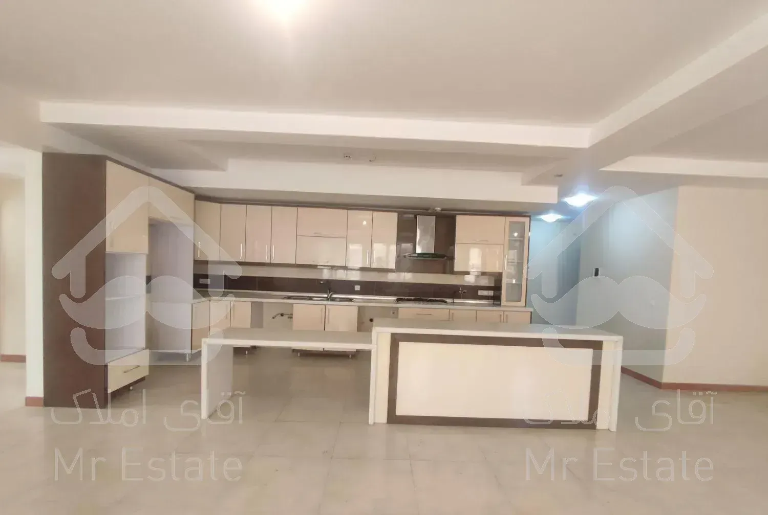 ۱۶۴ متر سه خواب/ مستر/ فول در دریاچه