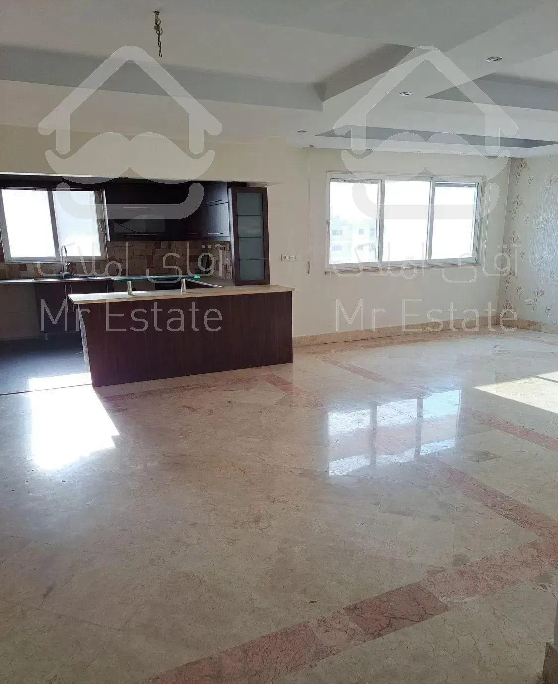 ۱۲۶ متر ۲ خوابه دید کل تهران بام سعادت آباد