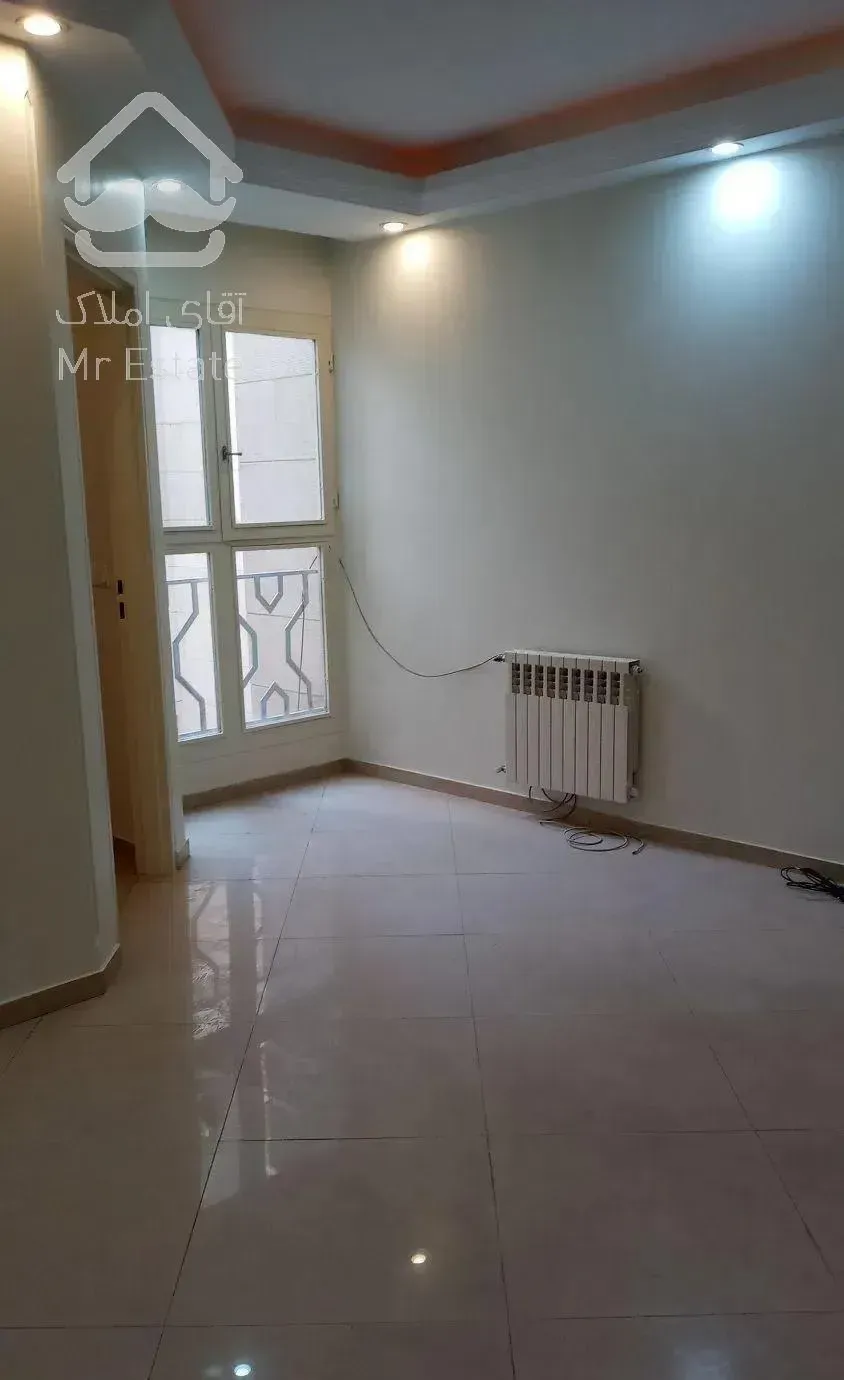 آپارتمان در یک مجموعه 20 واحدی می باشد.