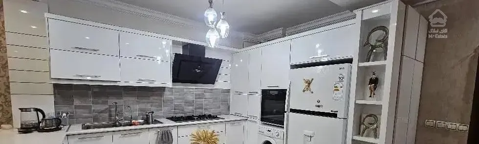 واحد شیک پارکینگ بدون مزاحمت