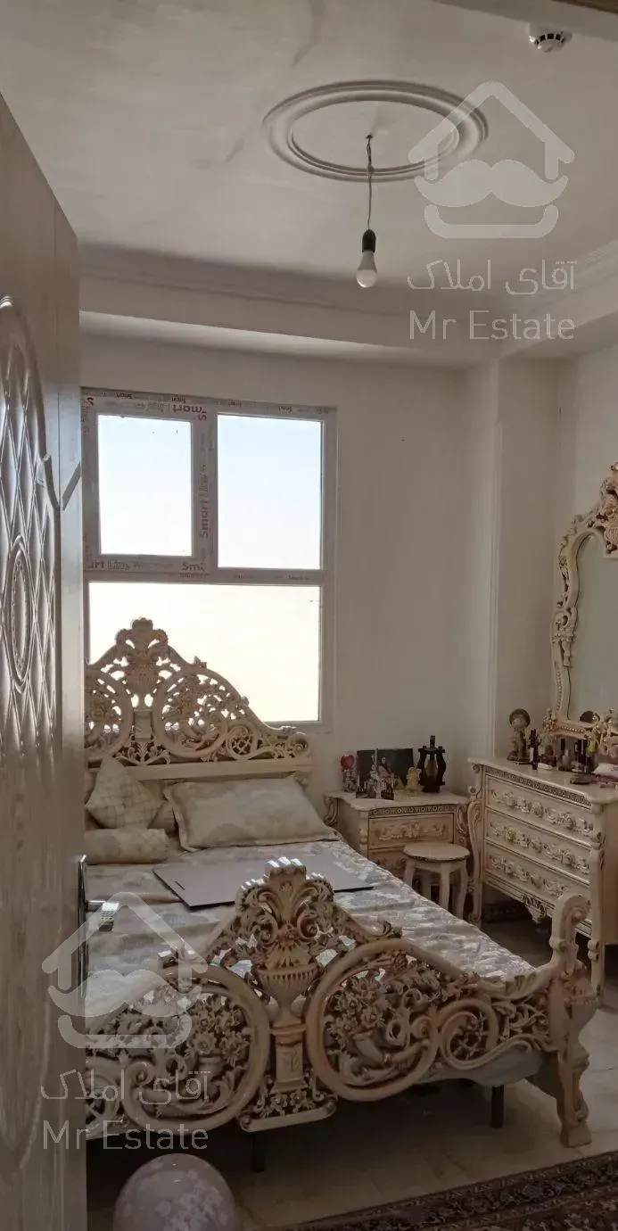 ۱۱۰ متر دوخواب/ خوش بین کمیل و مرتضوی