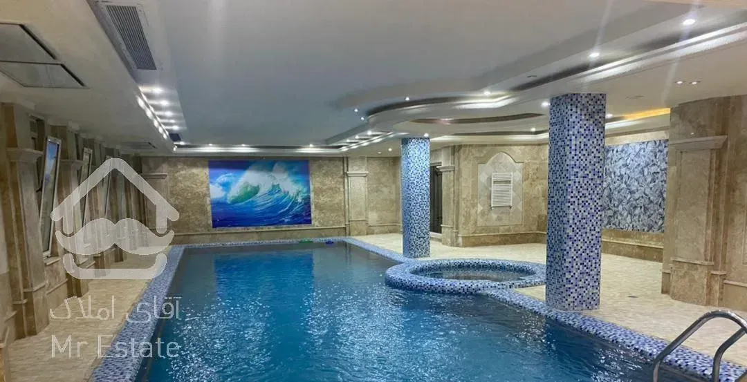 آپارتمان ۱۸۰ متری، بدون مشرف با دو پارکینگ