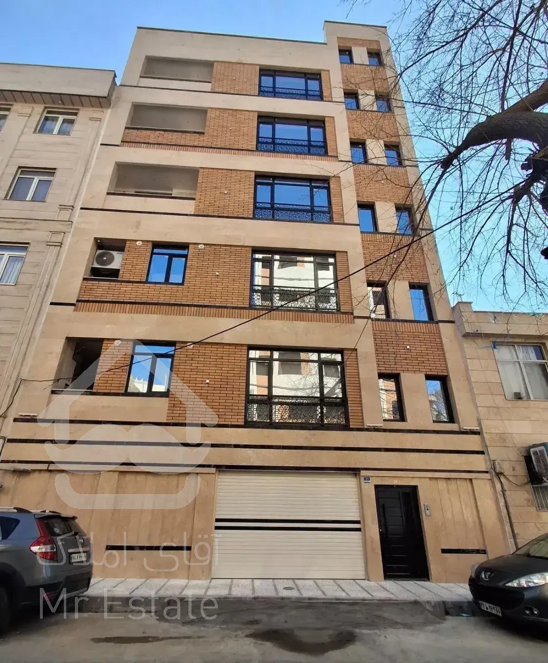 اپارتمان ۱۴۵ متر تکواحد کلید نخورده