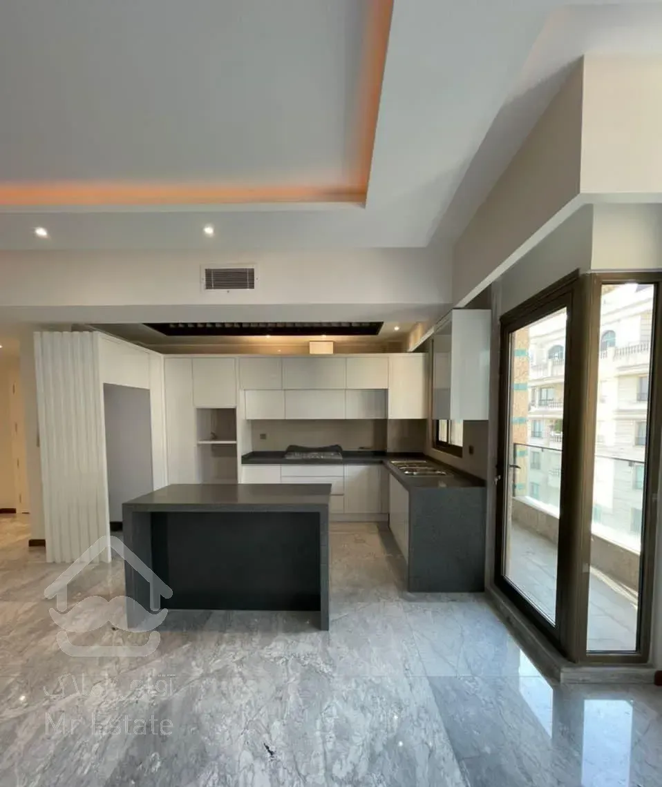 یاسر / ۱۵۵ متری سه خواب / ۲ پارکینگ / فول مشاعات