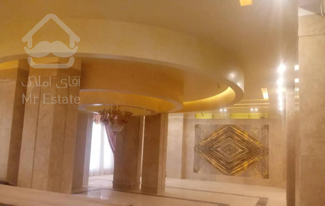 **آپارتمان ٧٠ متر نوساز فول امکانات**