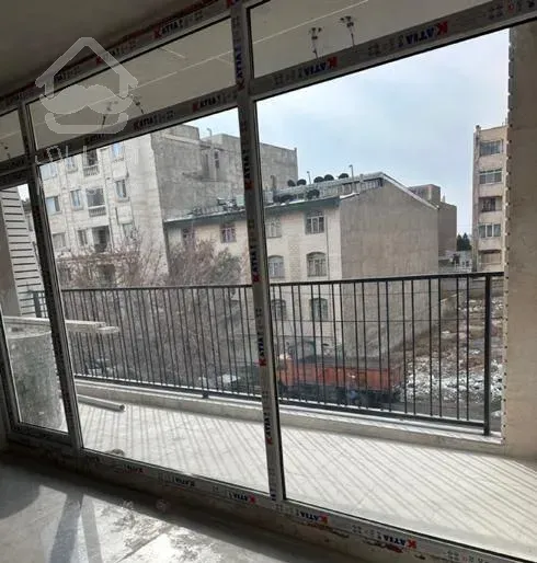 فروش آپارتمان ۱۵۰ متری ۳ خوابه در کوی زنبق