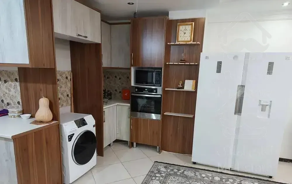 آپارتمان ۱۱۰متری لاله ها