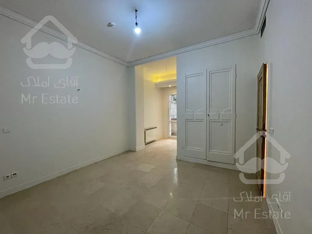 اجاره و رهن آپارتمان محمودیه 135  متر لوکس