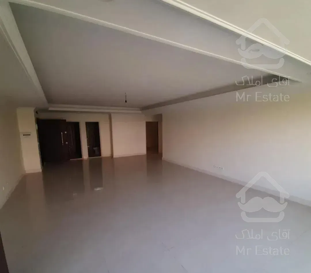 ۶۰۰ متر موقعیت اداری شیک نوساز دربست شهرک راه آهن