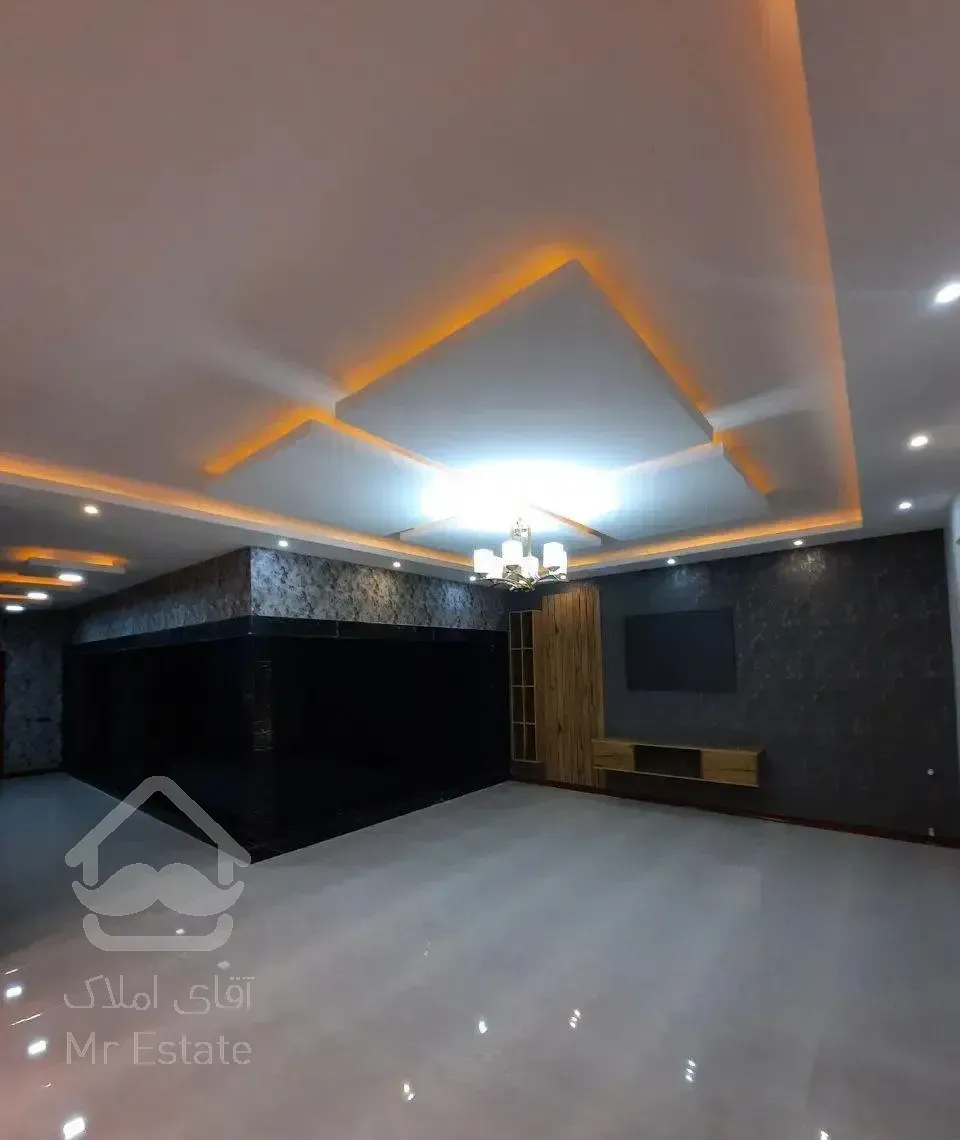 ویلا باغچه مدرن لوکس نوساز شهرکی سند تک‌برگ