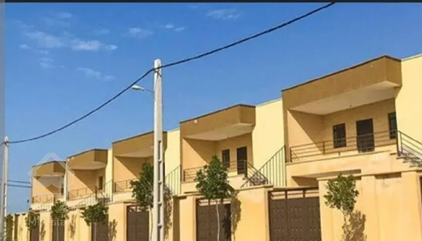 ۲۰۰ متر زمین ۱۰۰ متر بنا ایوانکی