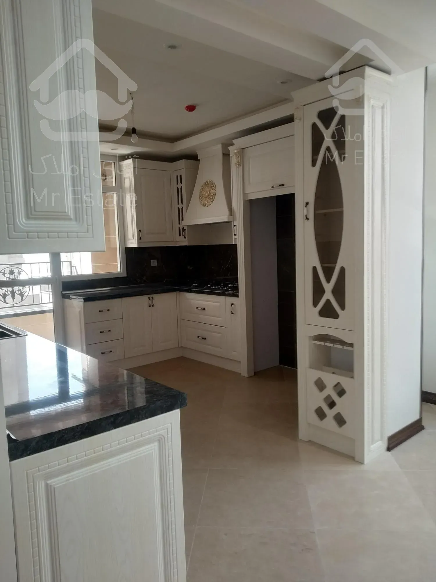 خرید آپارتمان ۱۲۵ متری اندرزگو