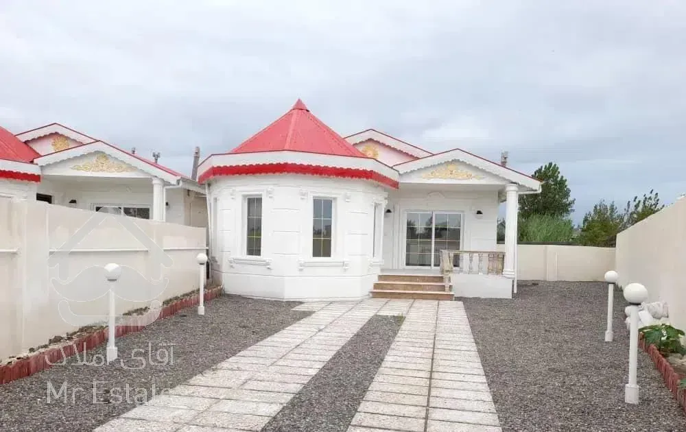 ویلای ۲۵۰ متری ۵ کیلومتری ساحل زیبا کنار