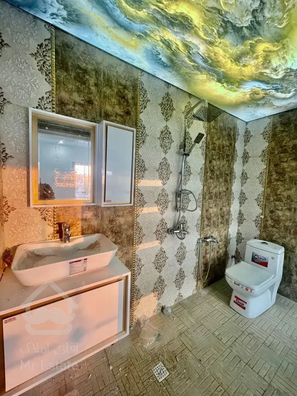 ویلایی لاکچری وچشم نواز