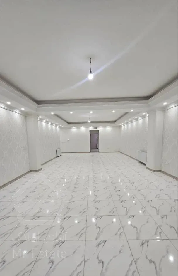 85متری ویلاشهر نوساز سروازاد طبق1 منطقه21 فول