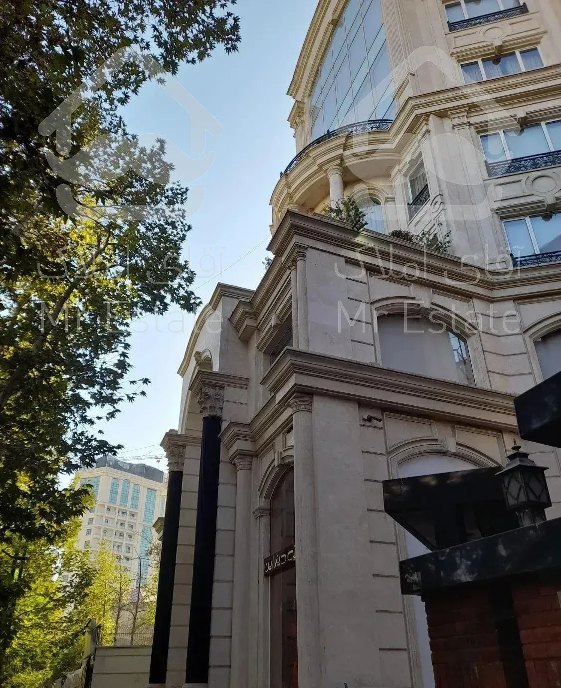 اجاره آپارتمان سه خوابه ۱۸۲متر ویو مشجر