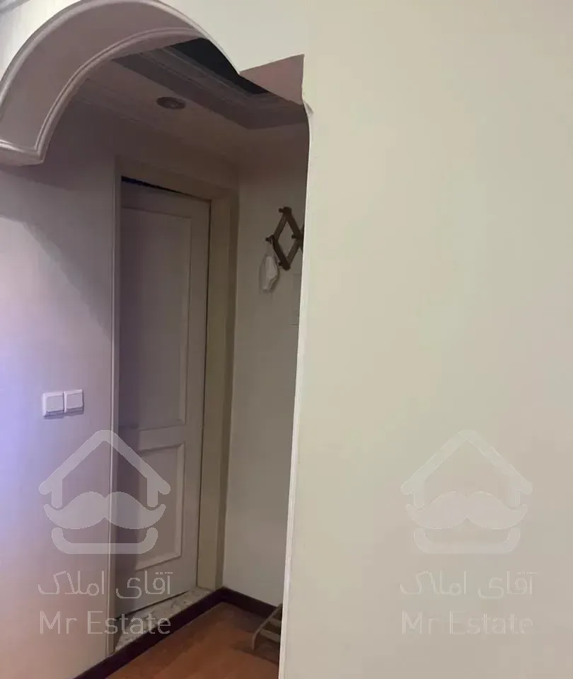 آپارتمان ۹۰ متر بر ونک