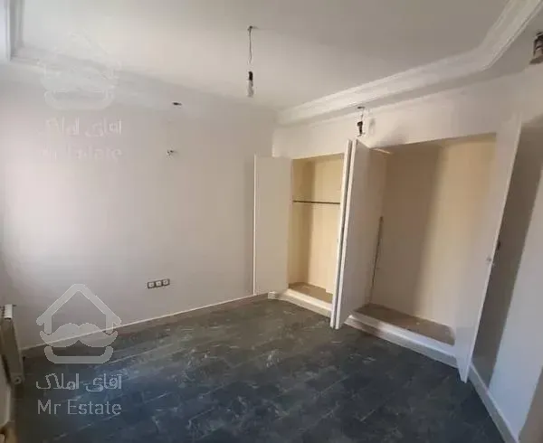 110متر شهرک غرب