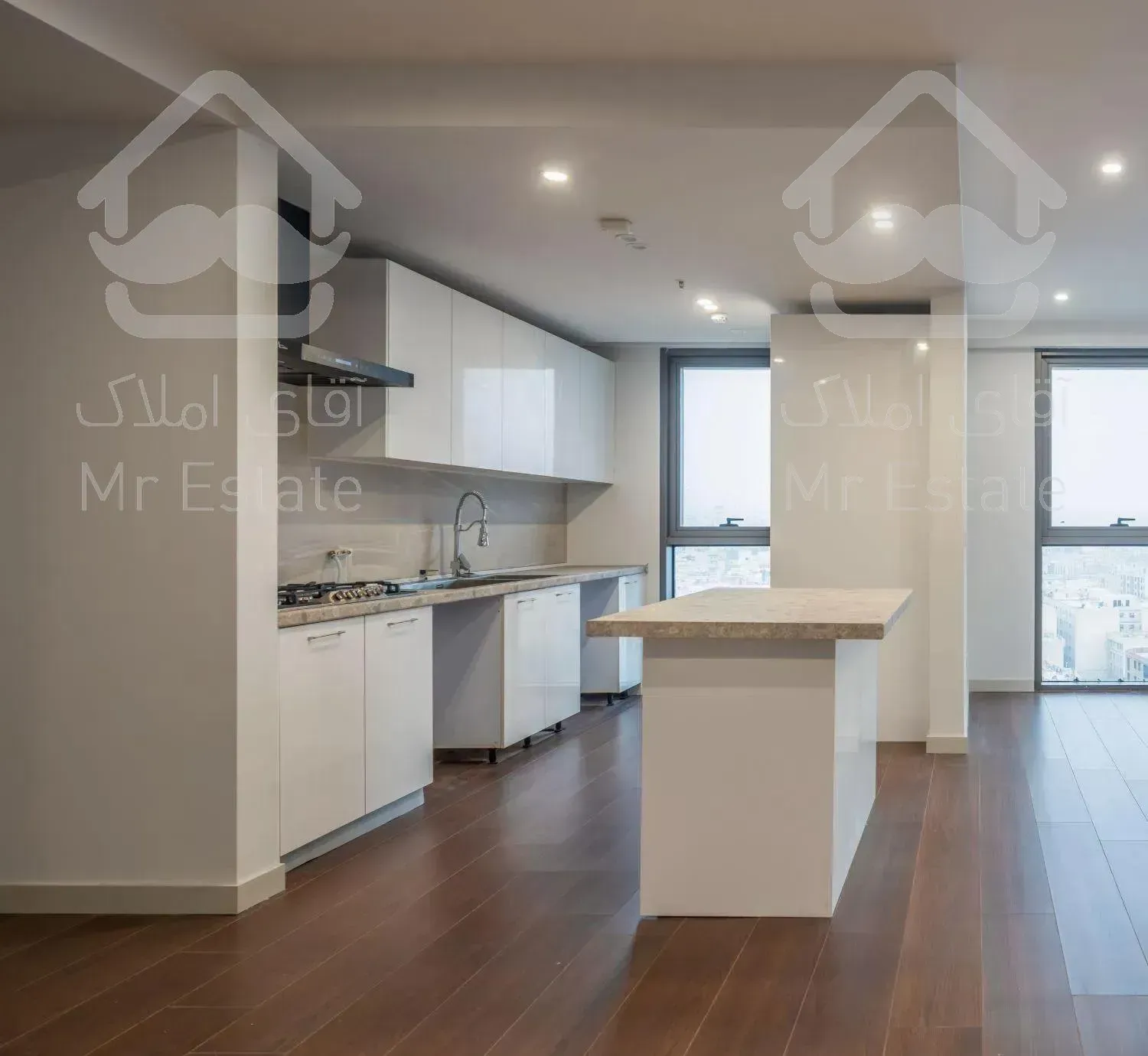 ۱۳۵ متر برج میکا