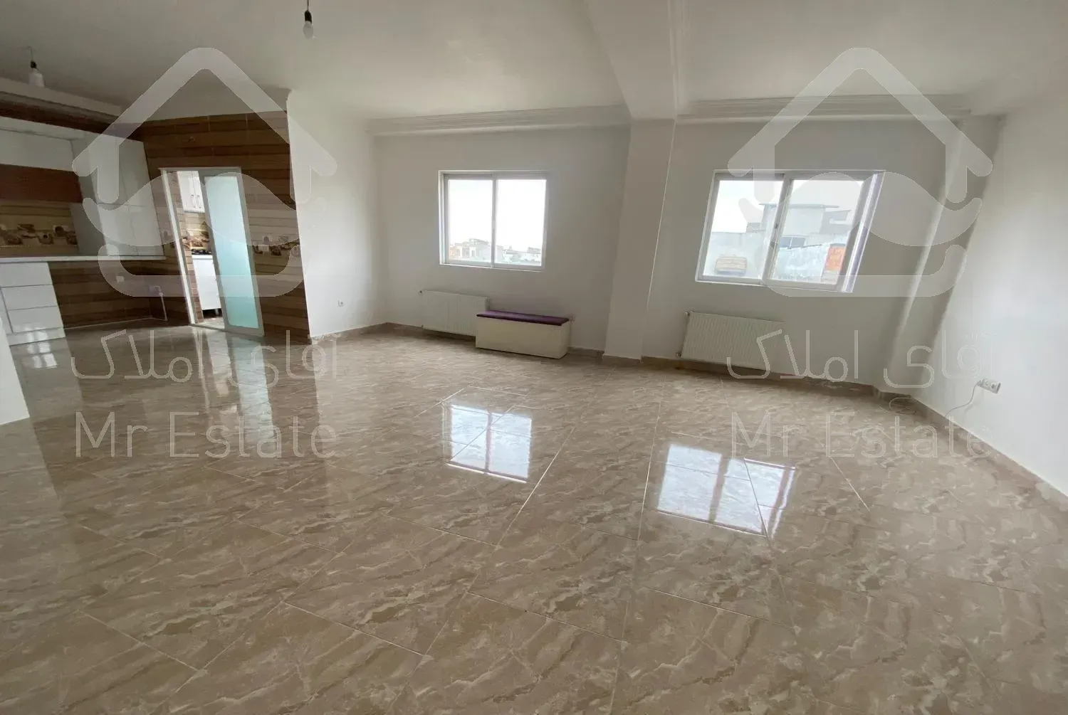 ۱۰۵ متر تک واحدی،لاله ۴۴،کلید نخورده سند تک برگ