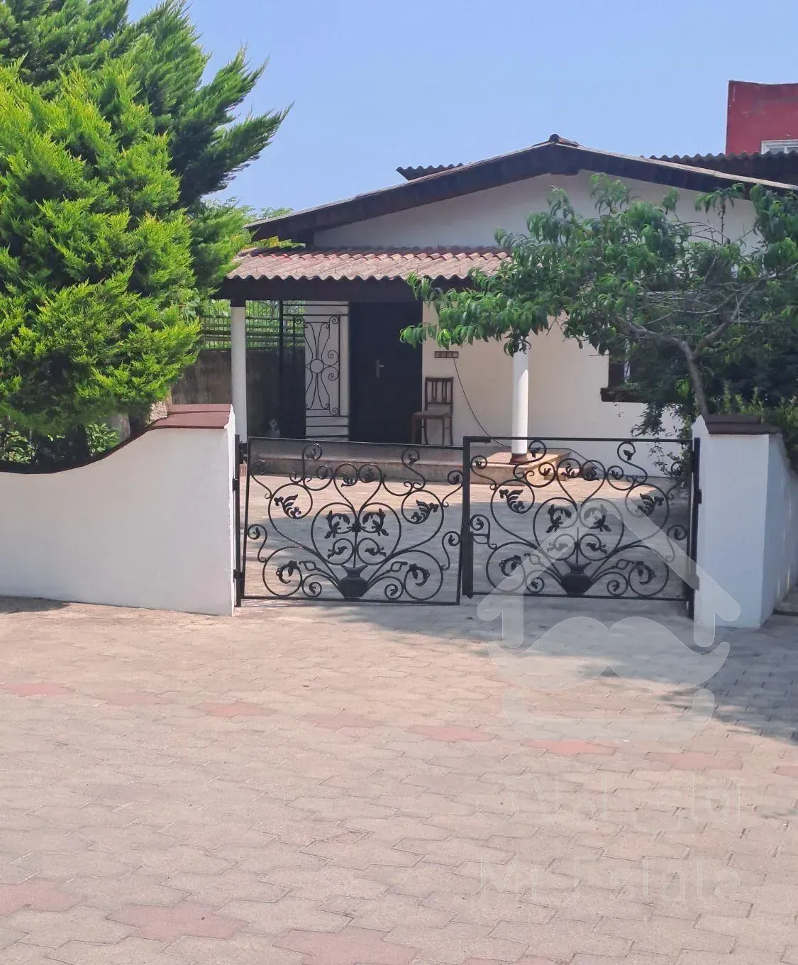 ۲ دستگاه خانه ویلایی ۲ خوابه در شهرک ساحلی