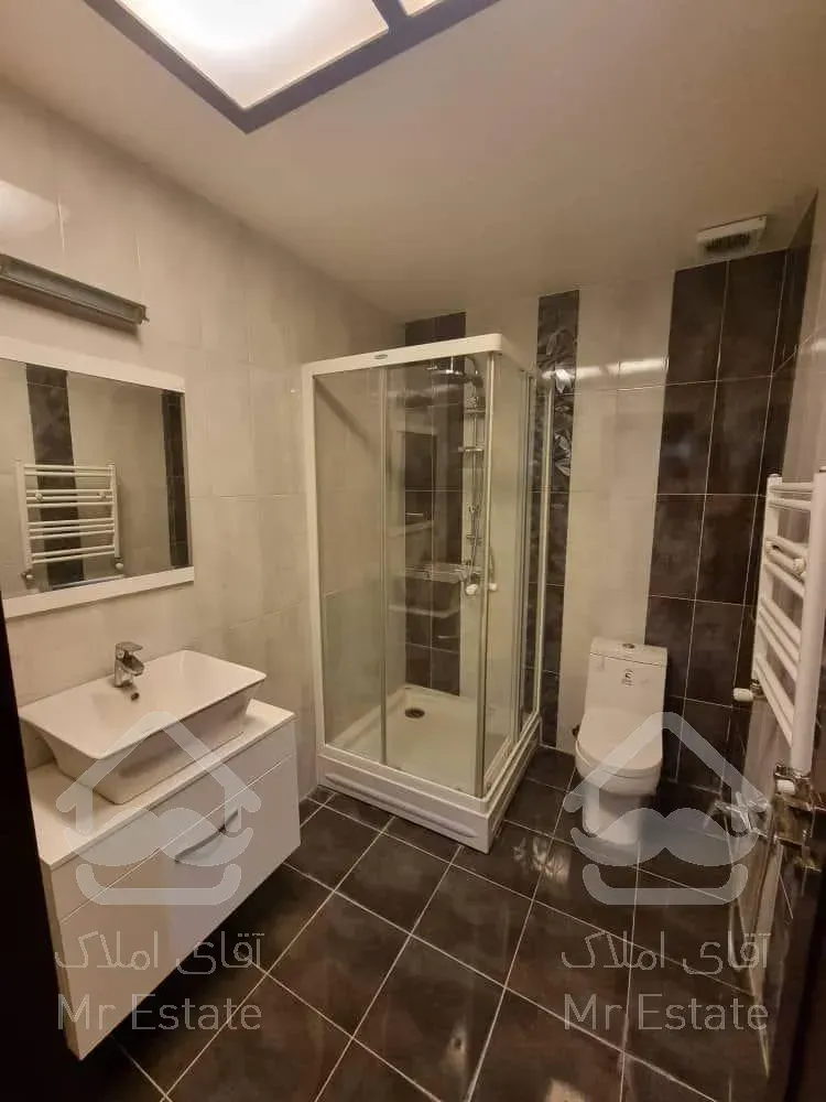 اجاره و رهن آپارتمان زعفرانیه 175  متر شیک