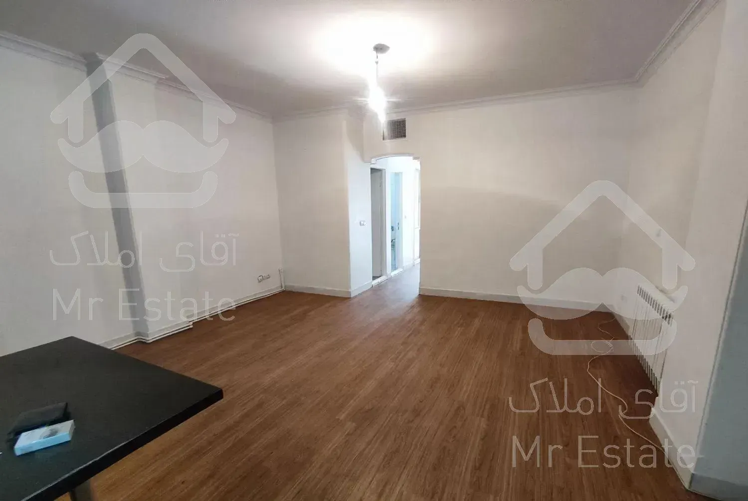 ۸۰متری/۲خواب/فول امکانات/رو به آفتاب