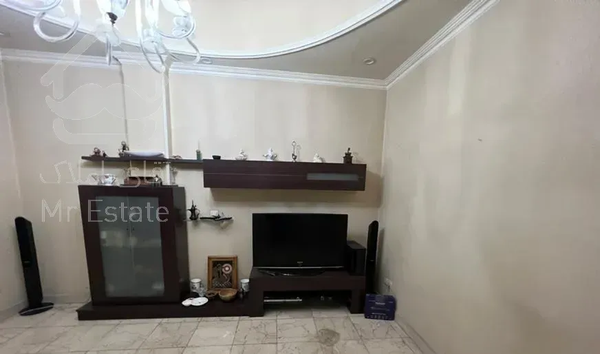 فروش آپارتمان ۱۳۹ متری ۳ خوابه طبقه ۳