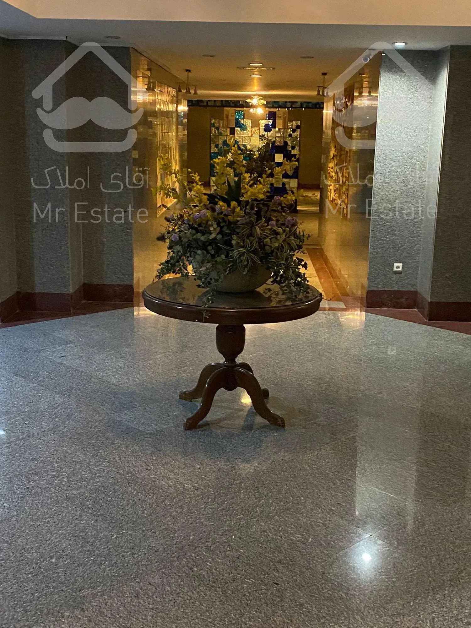 اجاره و رهن آپارتمان زعفرانیه 120  متر لاکچری