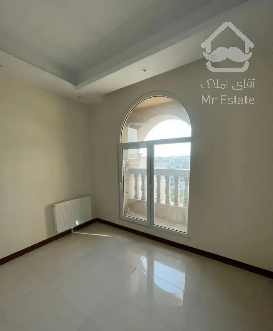 آپارتمان ۱۳۰ متری سه خواب اندیشه فاز یک