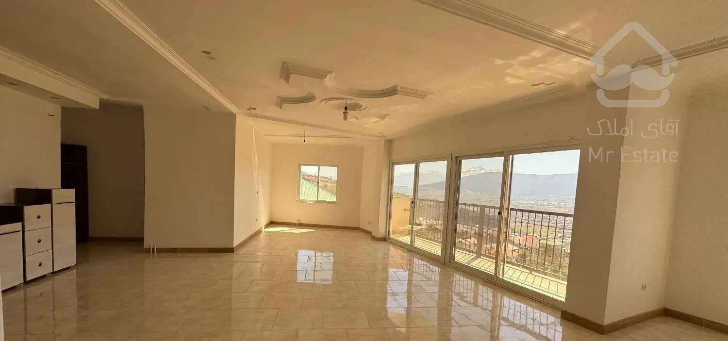 اجاره سالانه واحدآپارتمانی با چشم انداز در کلاردشت