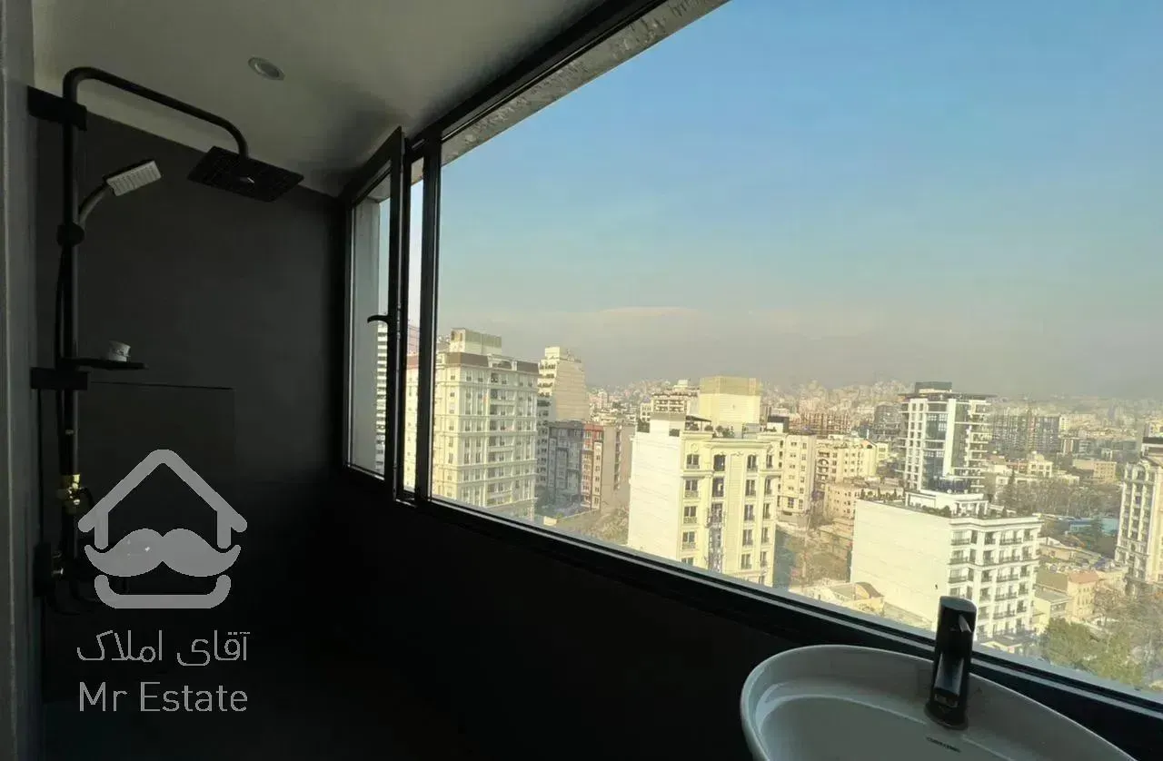 320 متر پنت ١٠ ساله در زعفرانیه